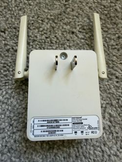 Netgear N300 WiFi Range Extender EX2700 for large areas