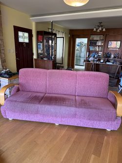Couch pink 6ft
