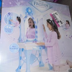 Frozen Vanity 