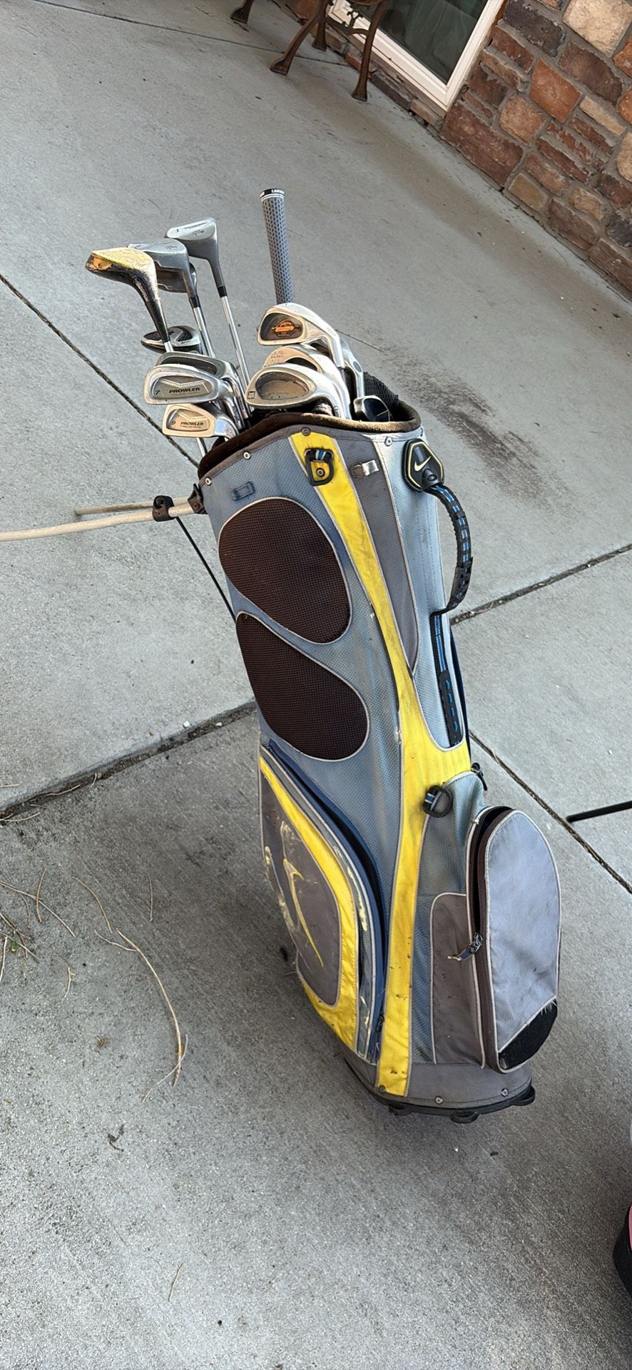 Golf Clubs 