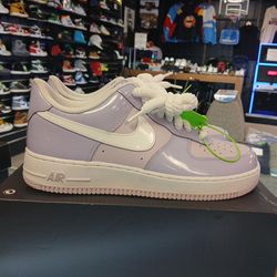 NIKE AIR FORCE 1 LOW - '07 LV8
- HYDRANGEAS PATENT / SIZE 10.5 / #HV9405 500