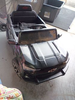 Chevrolet Colorado zr 2 children's battery operated toy car