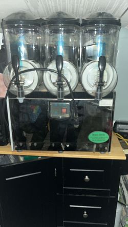 Bravo Italia 3 Bowls Commercial Slushie / Margarita Machine