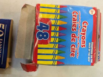 48 crayons