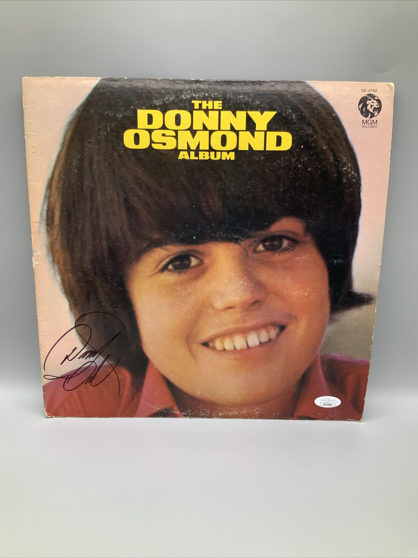 DONNY OSMOND, "THE DONNY OSMOND ALBUM" 1ST SOLO VINYL ALBUM, JSA COA
