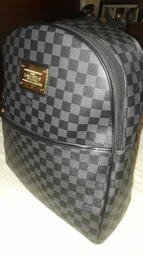 Louis Vuitton Twist MM Handbag- Limited Edition for Sale in Fort  Lauderdale, FL - OfferUp