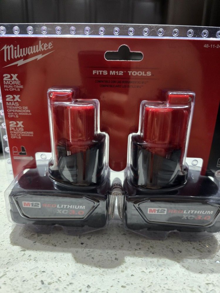 Milwaukee M 12 XC 3.0 Battery Two Pack Sealed