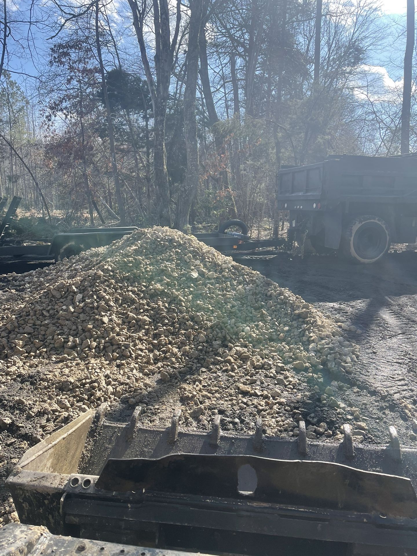 Rock/gravel/millings For Sale With Machine Spreading 