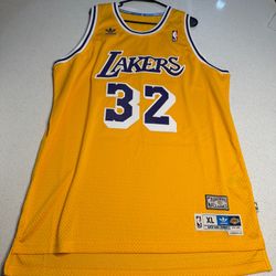 Adidas Los Angeles Lakers Magic Johnson 1979-80 Swingman Jersey Men XL Length +2