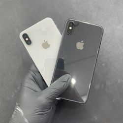 Apple iPhone X 64GB Unlocked 