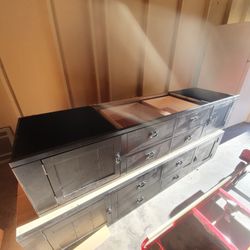 Bedroom Set Queen Size, Good Conditions