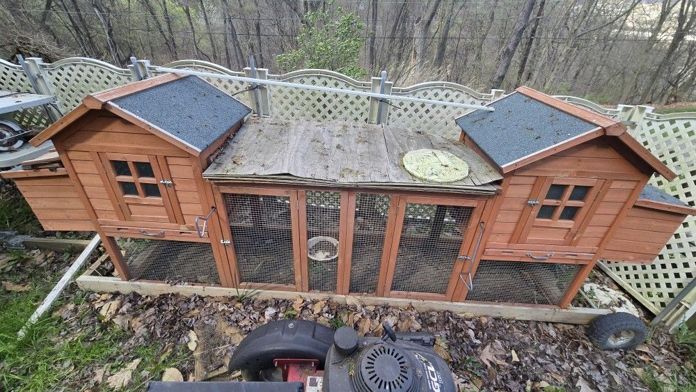 CHICKEN COOP