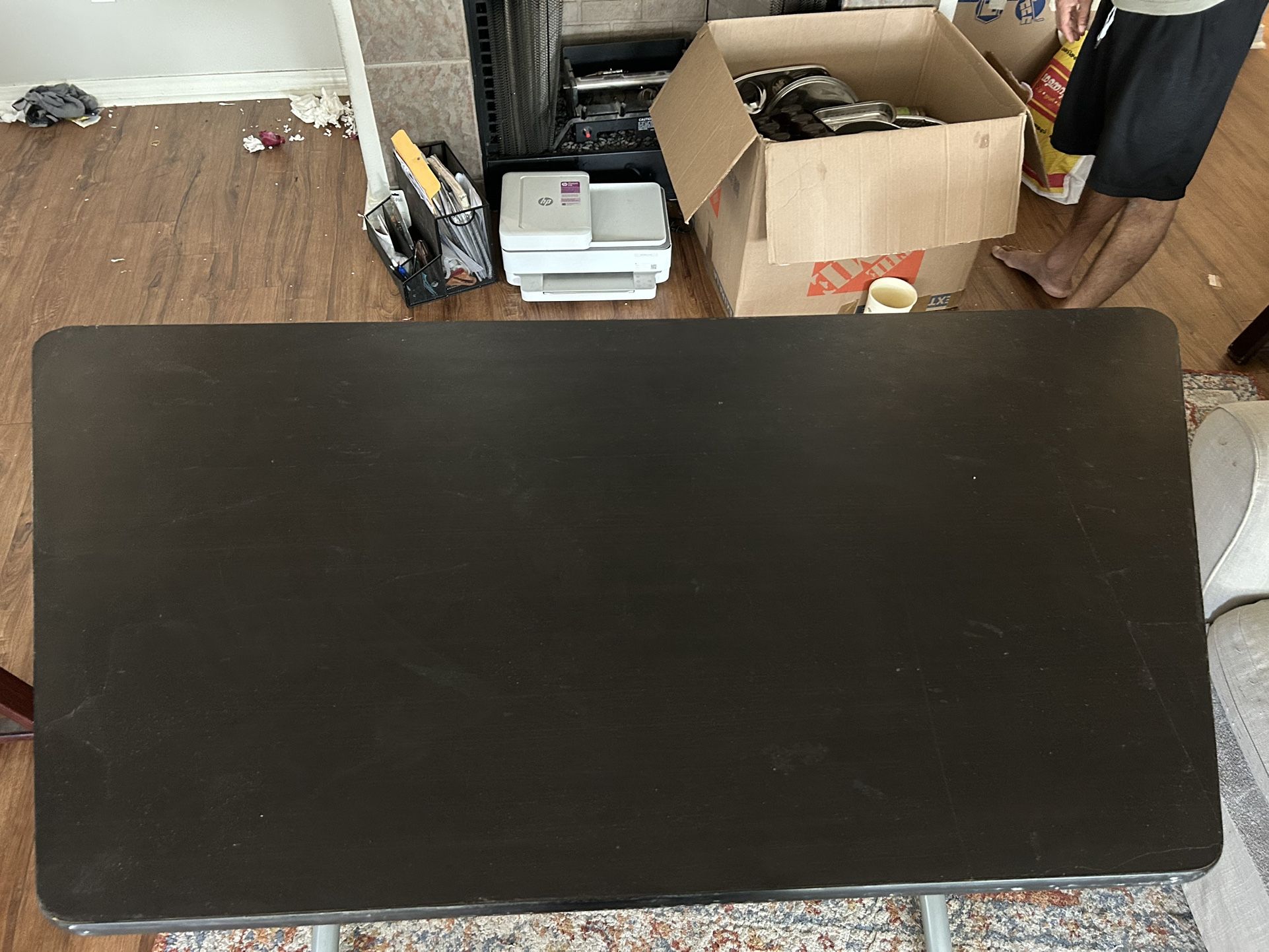 Work Table, It Is Steady, Clean, detachable Legs