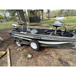 1984 Cox Bass Boat With Trailer 
