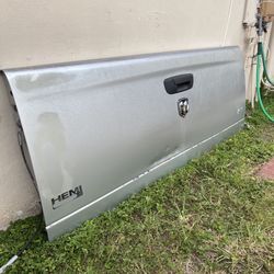 04-08 Dodge Ram Tailgate