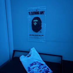 Bape T-Shirt Authentic Large