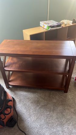 Entry table / shelf