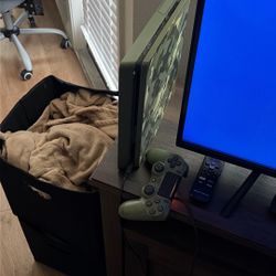 PS4 Slim 1TB (Great Condition) – Fully Reset – Ready to Play