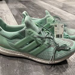 Adidas UltraBoost 2.0 LTD Lady Liberty /Statue Of Liberty Running Shoes Size 12