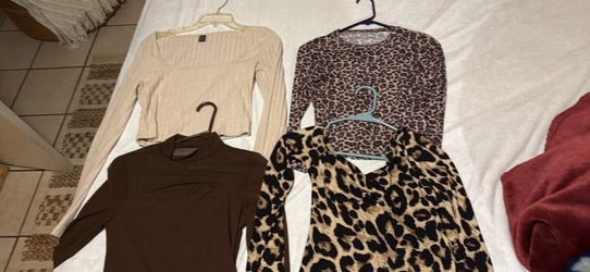 Women’s dress shirts
