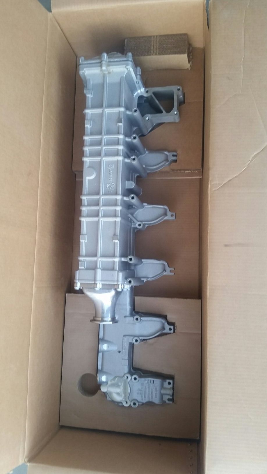 BRAND NEW EGR COOLER FOR A 2012 DETROIT DD13 (FREIGHTLINER CASCADIA) $2000 SERIOUS BUYERS ONLY