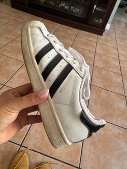 Adidas shoes size US 5 1/2 good condition