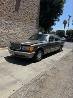 1986 mercedes SEL 560