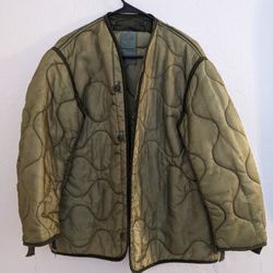 M65 Field Jacket Liner Size Medium Woobie Jacket