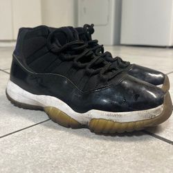 Jordan Retro 11s - Space Jams **Size 9.5**