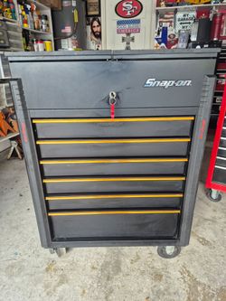 Snap-on  tool box