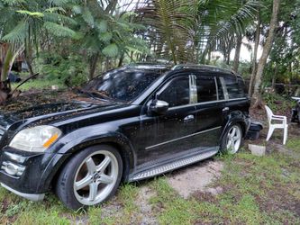 Parting out GL(contact info removed) Mercedes benz