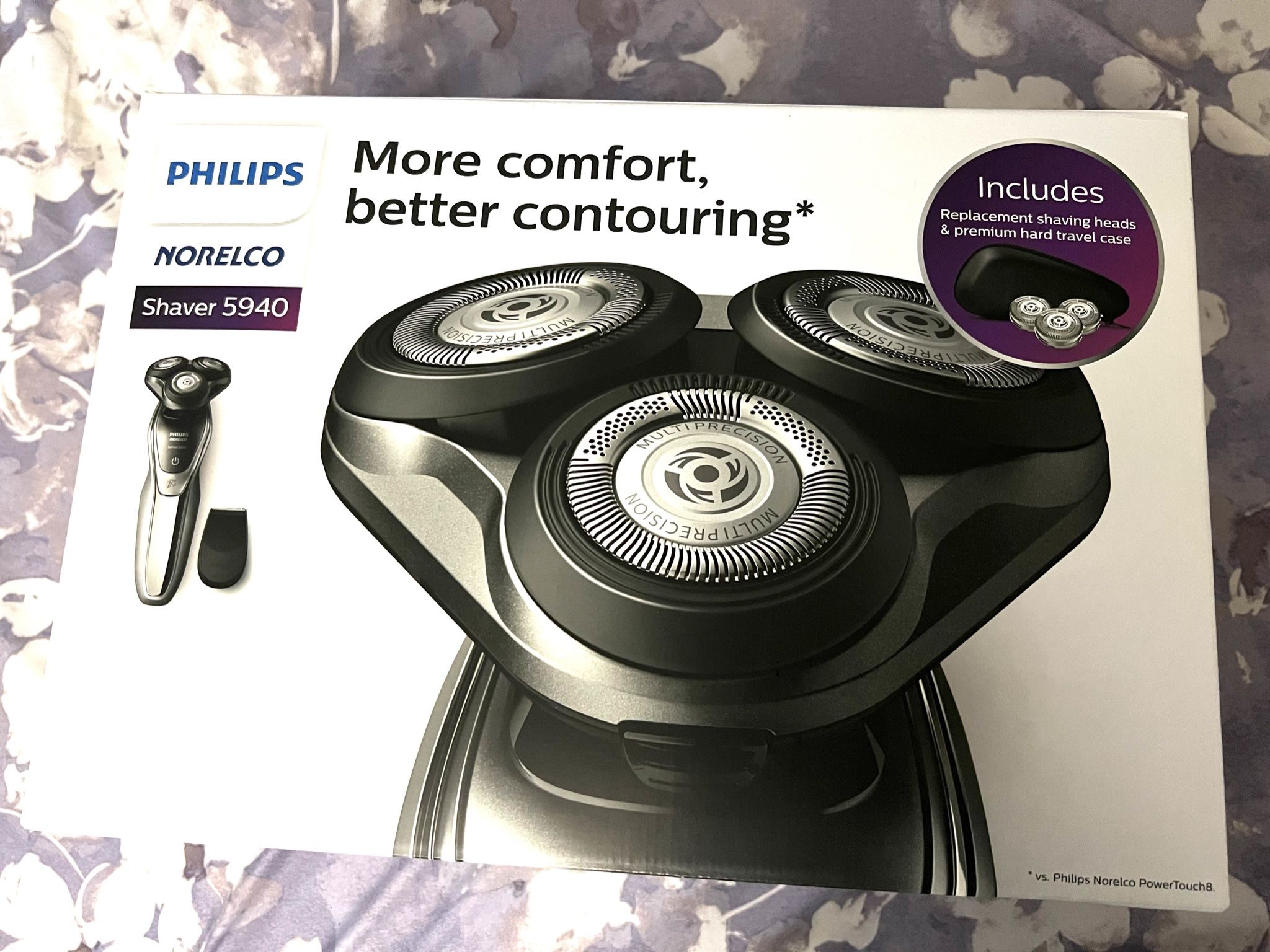 NEW in BOX, Philipsr Norelco Shaver 5940