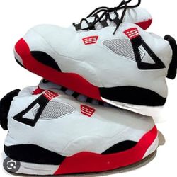 Jordan 4 Slippers Size 8/8.5