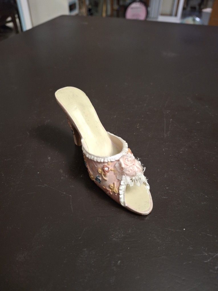 Vintage Miniature Ceramic Decorative Shoe With Beautiful Embossing 4.5"L