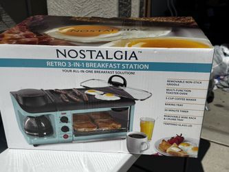 🌟 Nostalgia Retro 3-in-1 Breakfast Station – NEW IN BOX 🌟