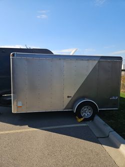 Enclosed Cargo Trailer Single Axle