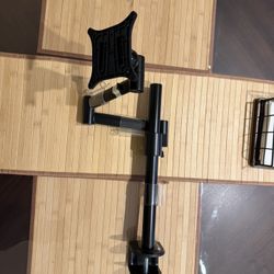 Single Monitor Arm Desk Mount (MI-705) – Tilt/Swivel/Height Adjustable