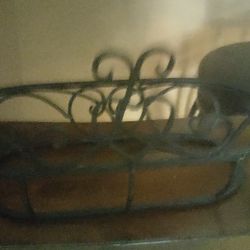 Wrought Iron Pet Dish Holder
