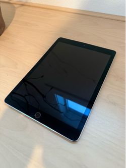 Apple iPad Pro 9.7” 128GB (Cellular Unlocked)