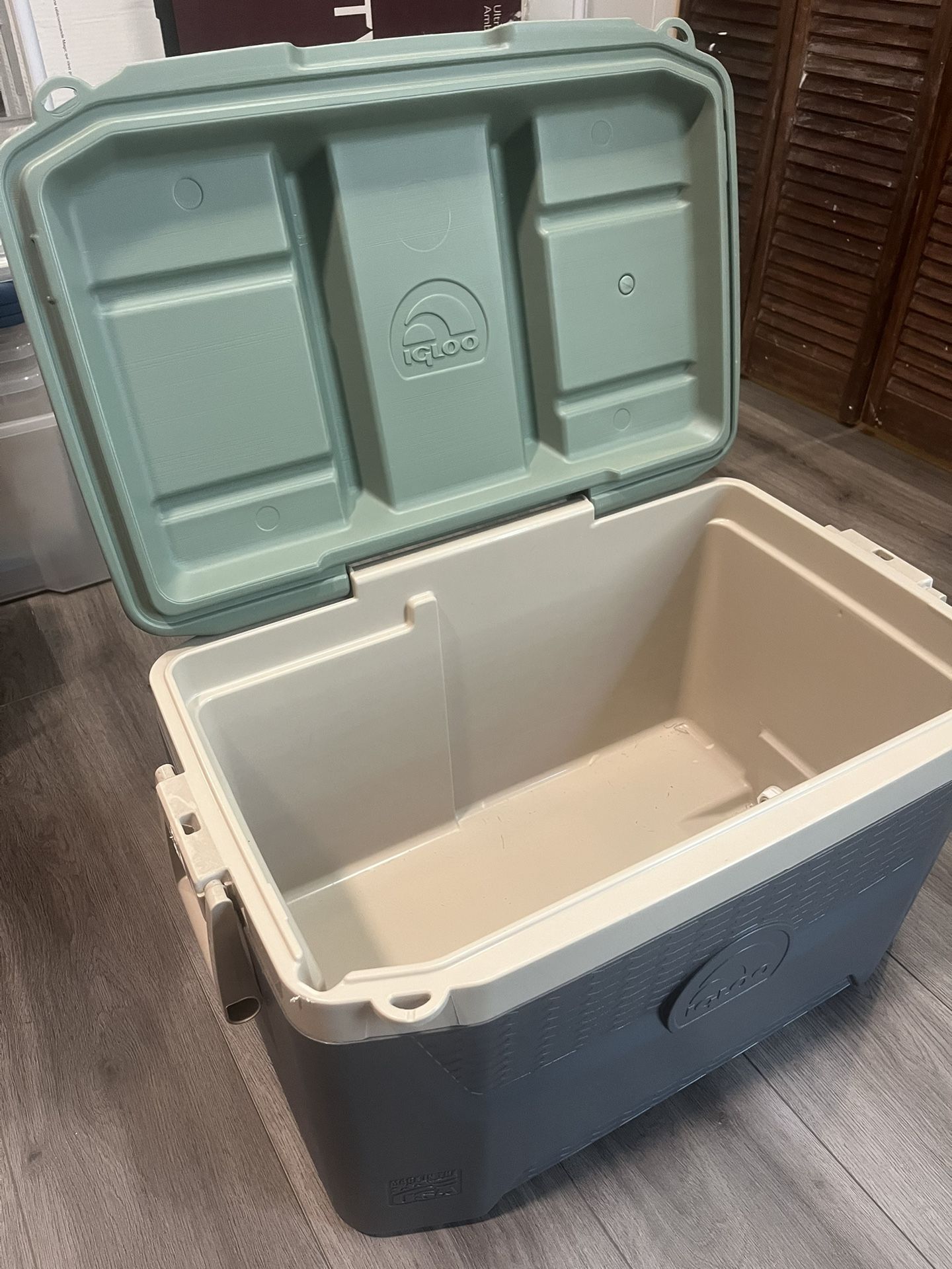 Igloo 55 QT Cooler
