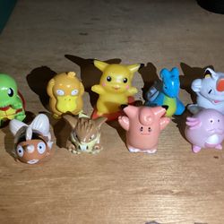 9 Vintage Pokemon Toys Pikachu,squirtle,lapras,meowth,psyduck,Clefable,raticate,Chansey and seaking