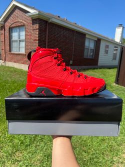 Jordan 9 chile red size 8.5