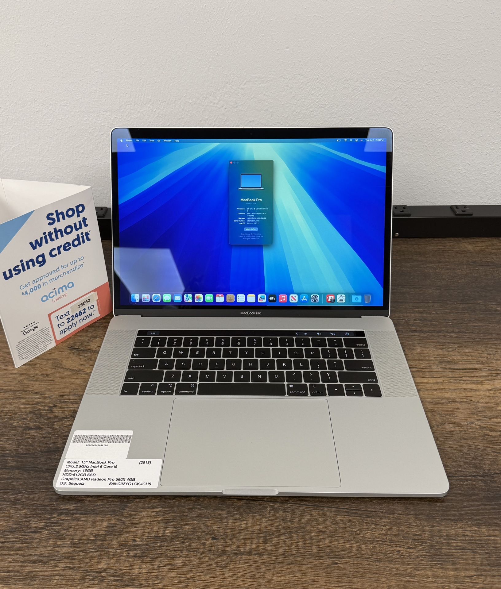 15 inch MacBook Pro Touchbar 512GB SSD*16GB Intel Core - Main Image