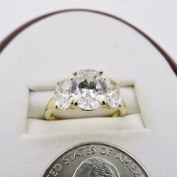 14k Solid Gold Ring cz Oval Size 8