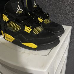 Jordan 4