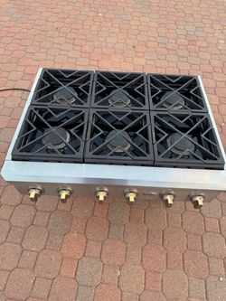 Monogram 6 Burner Stovetop 36 “