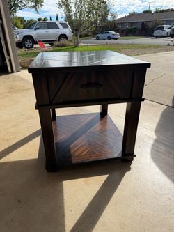 Night stand