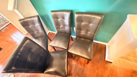 4 Dining table chairs for $75