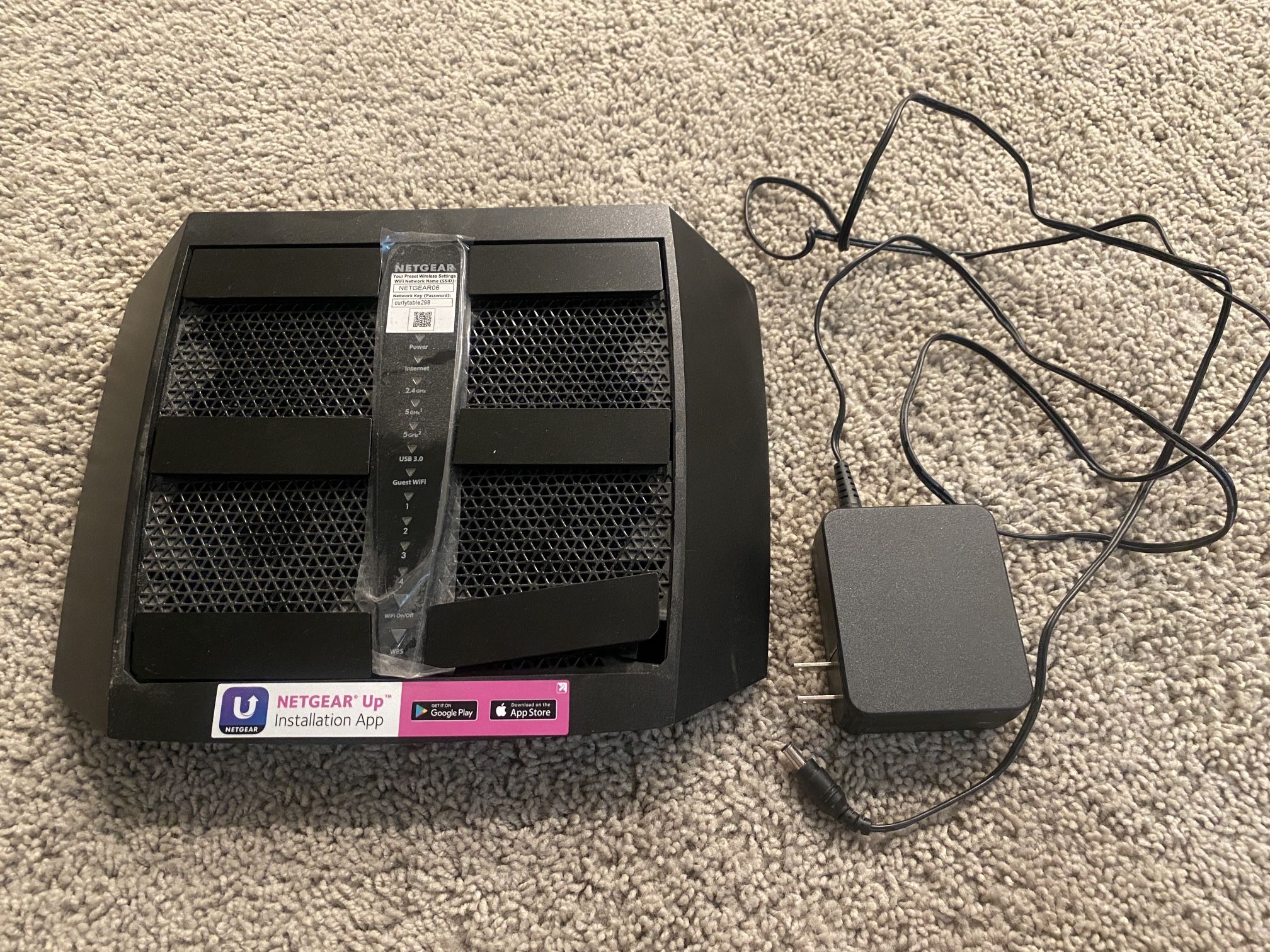 Netgear Nighthawk X6S AC3000 Tri-Band WiFi Router Model R7900P