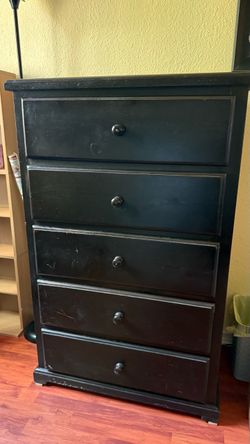 Dresser